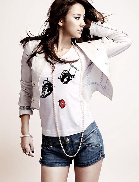Lee Hyo Ri Topgirl Fashion
