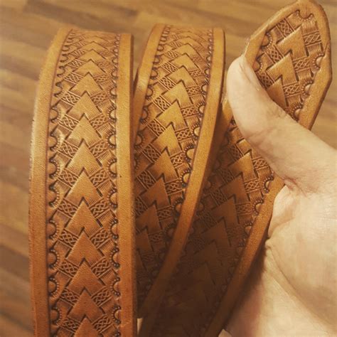 belt   weave pattern    leathercraft