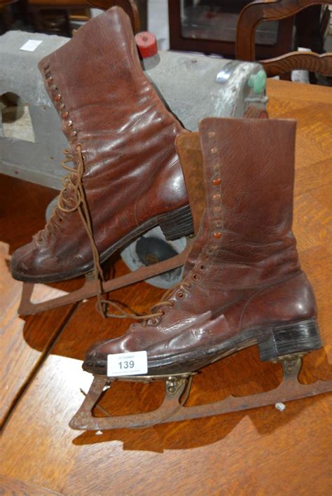 antique pair  ladies leather ice skating boots