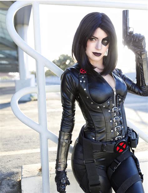 Domino By Armoredheartcosplay R Cosplaygirls