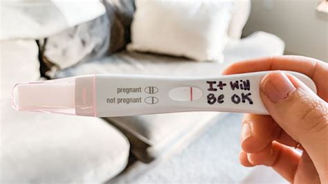 Photo Of Negative Pregnancy Test After 1 200 Days Of Trying Hits Home