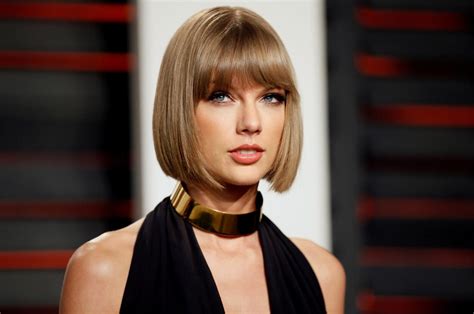 Taylor Swift Arrives In Court For Grope Suit Against Dj Page Six