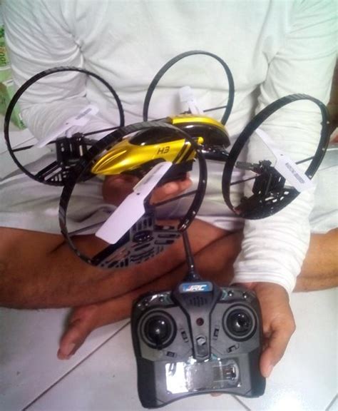 jual drone rc flying carkamera mp bisa terbang  bisa jalan  darat  lapak moro jaya