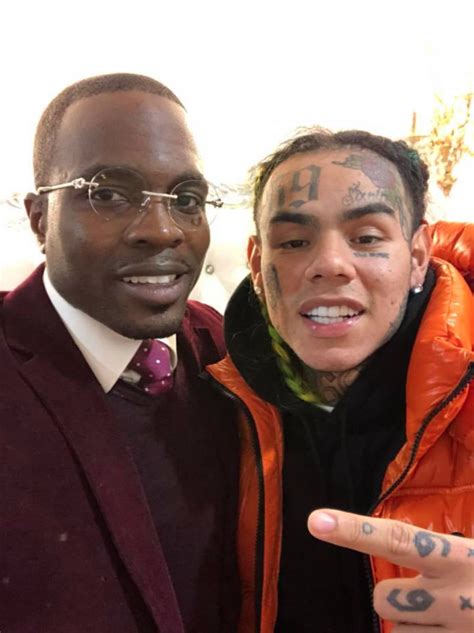 controversial rapper tekashi 6ix9ine gives his life to jesus at stop the violence event the
