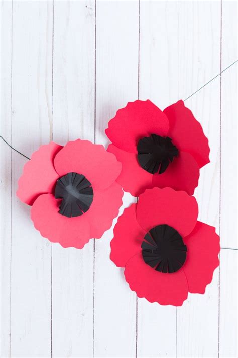 easy paper poppies poppy template paper flowers poppy craft