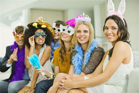 38 Free And Fun Halloween Party Games For Adults