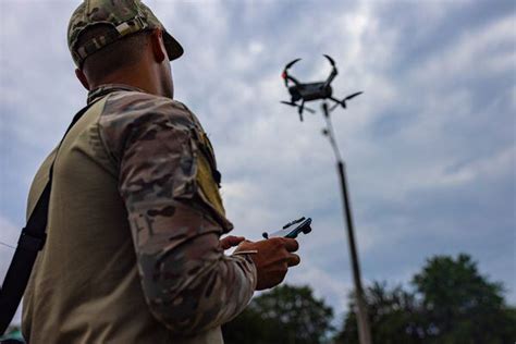 ukraine launches dronation campaign  leverage commercial drones   fight  russia