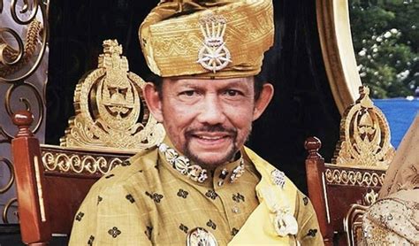 sultan brunei   enforce law calling  gays   stoned dallas voice