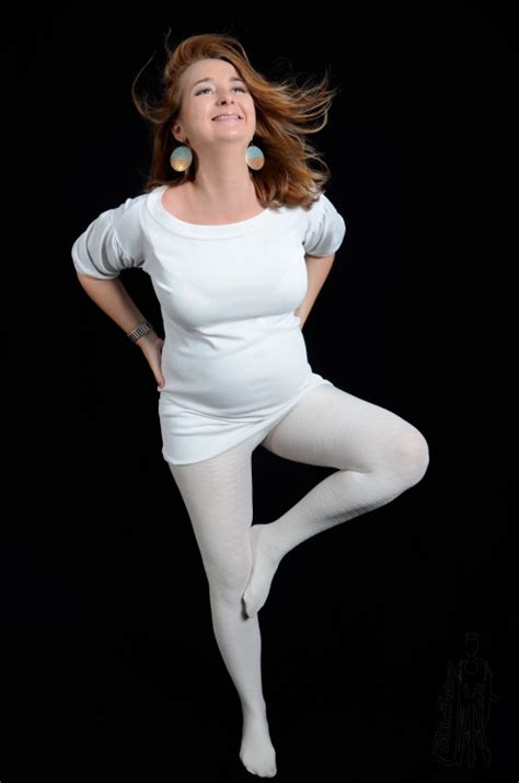 Pregnant Woman In White Wool Pantyhose Woman In Tumbex