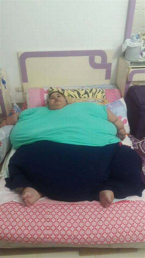 World S Fattest Woman Pictured Lying In Bed After Life Saving Weight