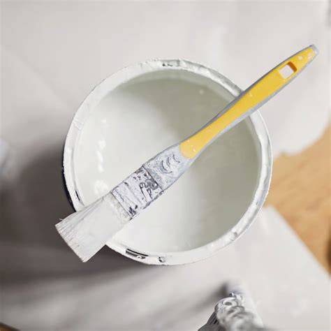 tips  choosing   white paint  family handyman