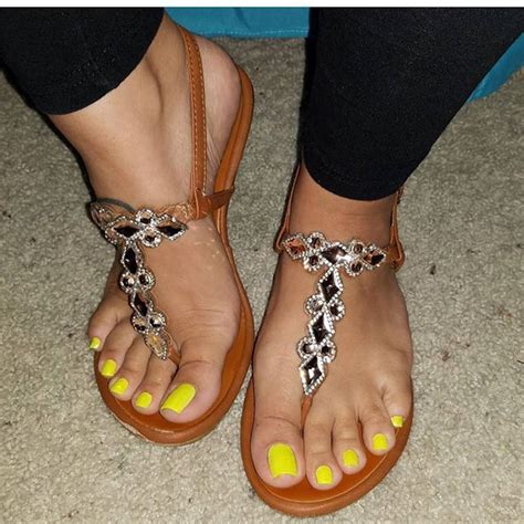 Pretty Latina Toes And Sandals 🔥 Favorite Pose By The Way Pedi Pedicure