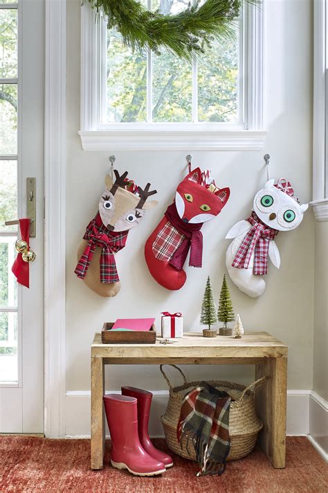 20 Diy Christmas Stockings How To Make Christmas Stockings Craft