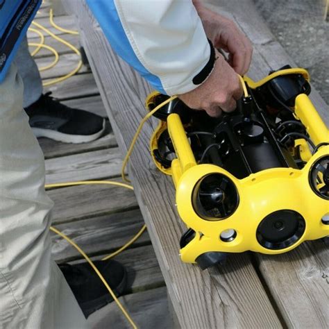 chasing  p rov  underwater drone rescue robot   eis uhd camera  delivery