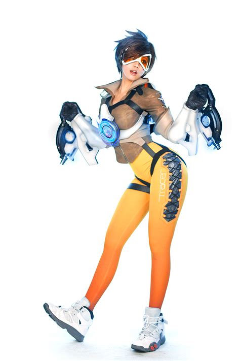 whoa at this overwatch cosplay tracer ign boards