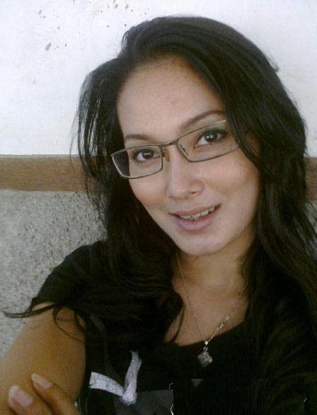 House Horny Tante Detalia Indriati Tubuh Sexy