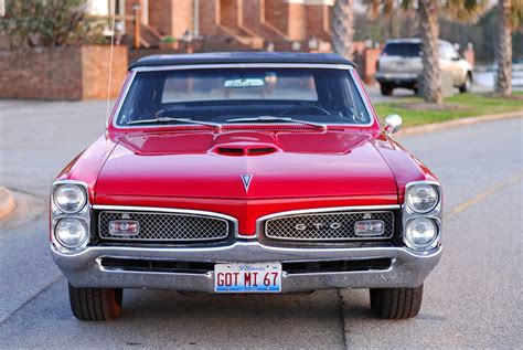 american classic cars  pontiac gto  door convertible