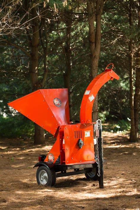 essential features      wood chipper drs country life blog