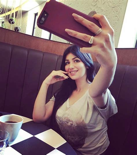 ayesha takia s surgery gone wrong and on being trolled