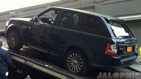 here is a picture of alexian lien s range rover after the
