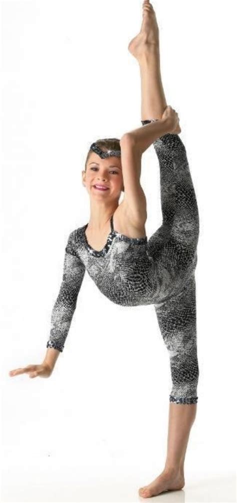 157 best images about maddie ziegler on pinterest dance moms girls maddie and mackenzie and chloe