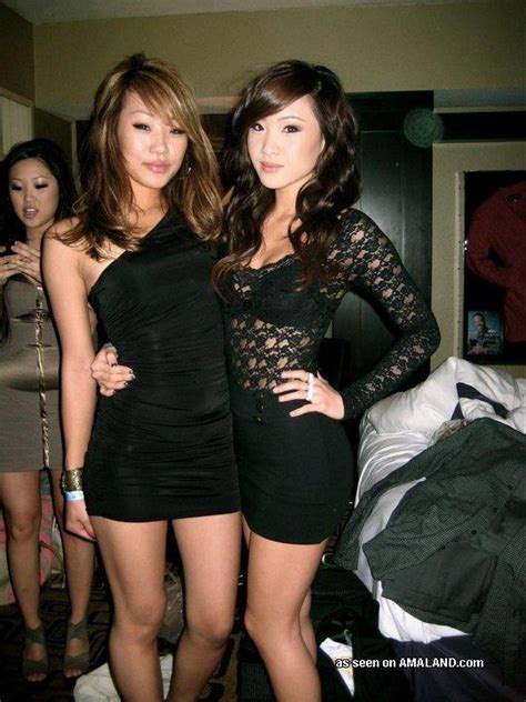Sexy Asian Babes