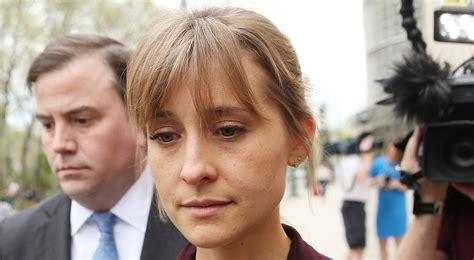 allison mack allegedly starved dynasty s catherine oxenberg s daughter india for sex cult