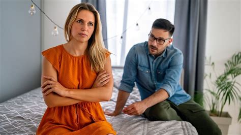 Man Calls Off Engagement When Fiancé Says She Feels Lucky His Wife