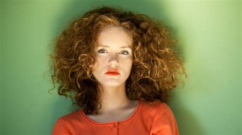 How To Get Big Sexy Hair Without Frizz