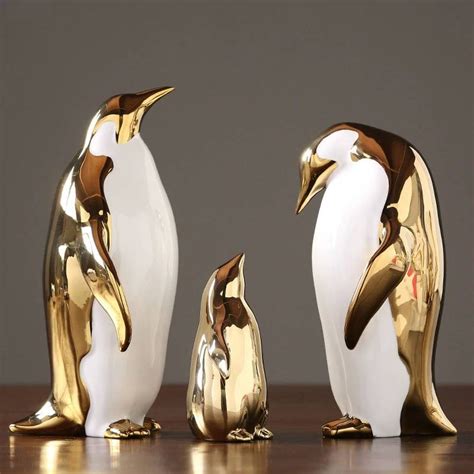 luxury golden ceramic penguin ornaments home model room living room tv