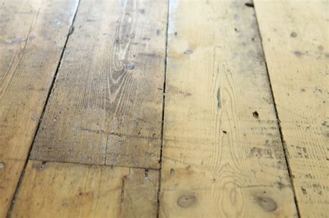 modern country style    gorgeous original floorboards