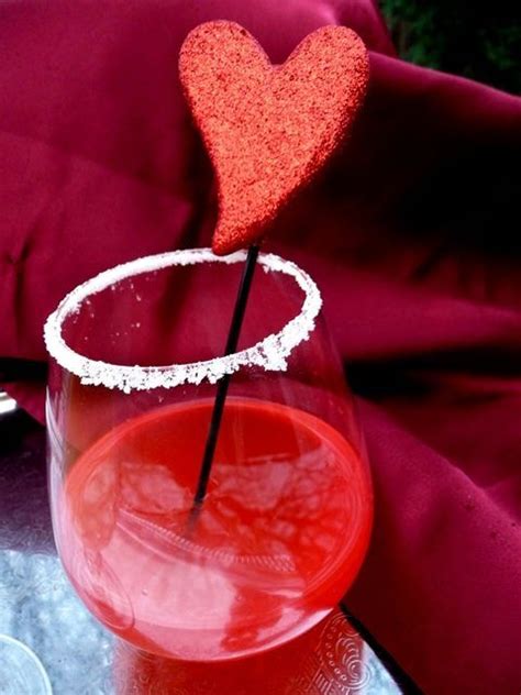 23 romantic cocktails for valentine s day valentine s day drinks