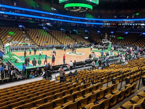 Td Garden Loge Loge 19 At Td Garden Boston Celtics Rateyourseats Com