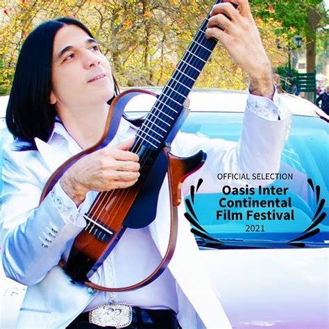 جائزة دولية جديدة لفنان الجيتار العالمى عماد حمدى من كاليفورنيا بوابة