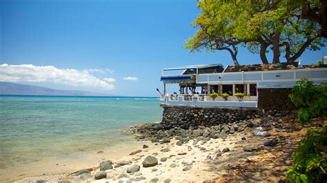 lahaina vacations  package save    expedia
