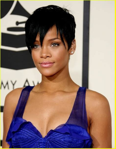 This Summer’s Short Hairstyles For Fine Hair And Round