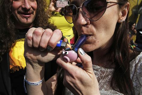 teens getting high a little less often no one knows why