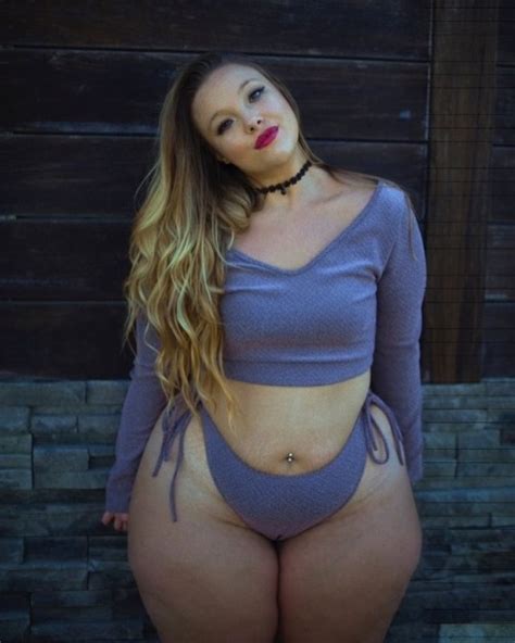 Sexy Pawg Colors Of Autumn Planetofthickbeautifulwomen2