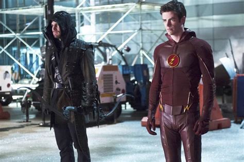 Arrow Season 3 Finale To Crossover With The Flash Again