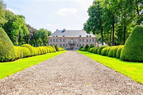 duurste huis van belgie staat te koop voor  gazet van antwerpen
