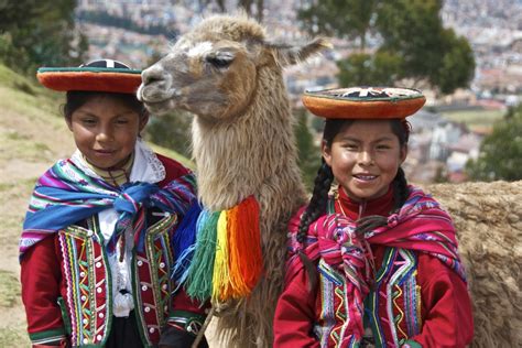 el quechua esta condenado  muerte rumbos de sol piedra