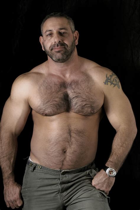 gay muscle love hairy daddies