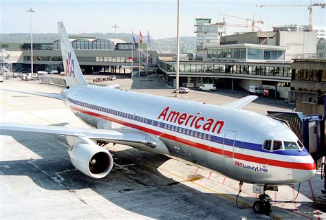 32 Years Of History A Look Back At American Airlines Boeing 767 200s