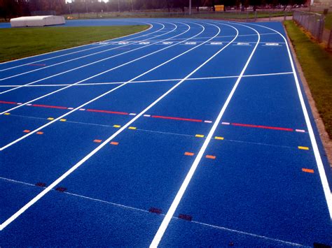 difference   athletics track   running track sports  safety surfaces