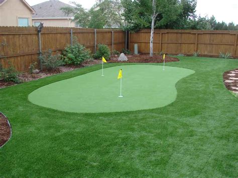 build  natural putting green    hours