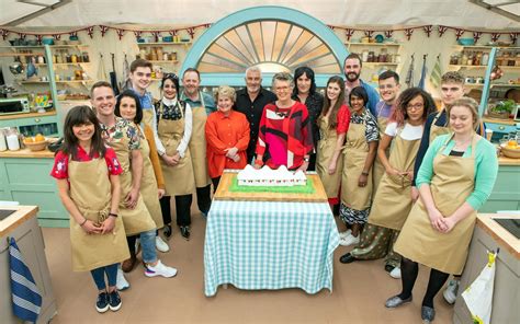 The Bakers Enter The Tent The Great British Bake Off 2019 Contestants
