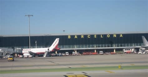 transport review barcelona airport