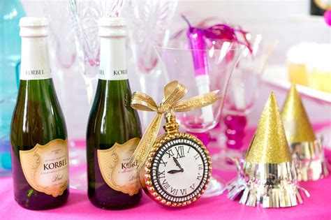 Pink Glam New Year S Eve Party New Year S Eve Party Themes New Years