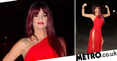 kerry katona weight loss revealed as she flexes muscles on