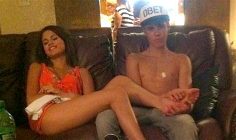 selena gomez sex tape video found on justin bieber s cell phone